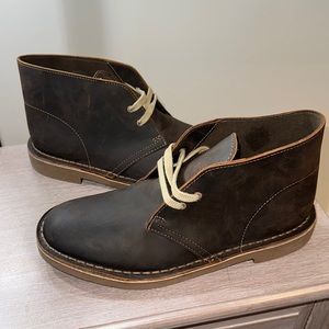 These shoes are originally priced at $140 and have never been worn!!